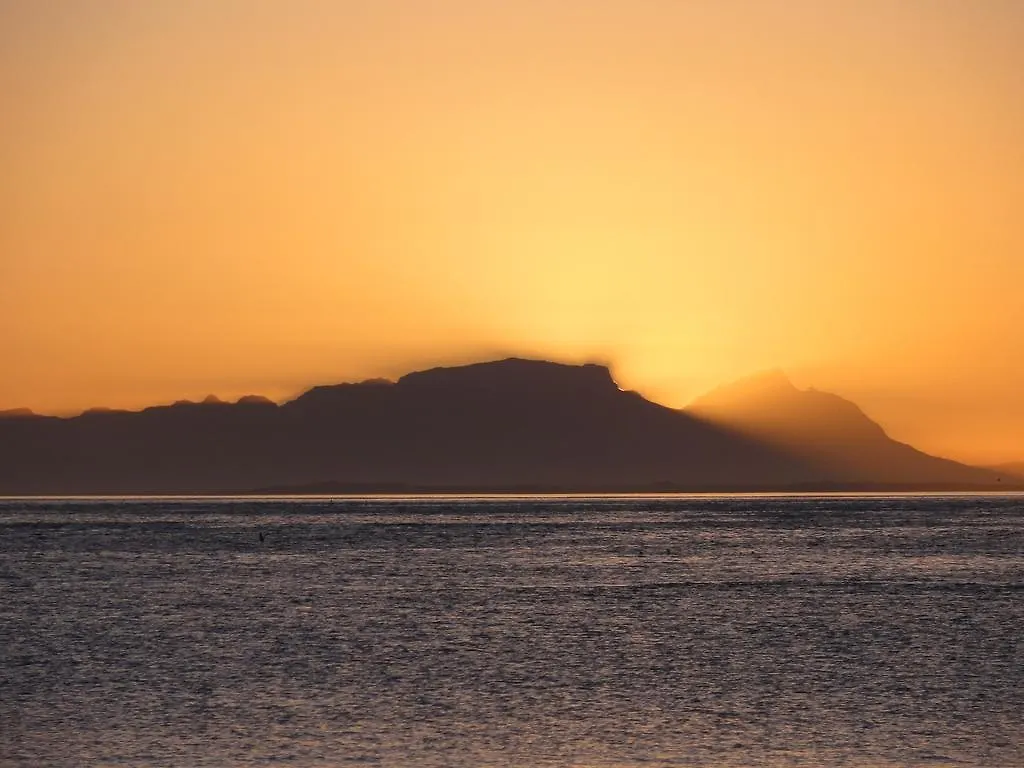 Helderberg Guesthouse Gordons Bay