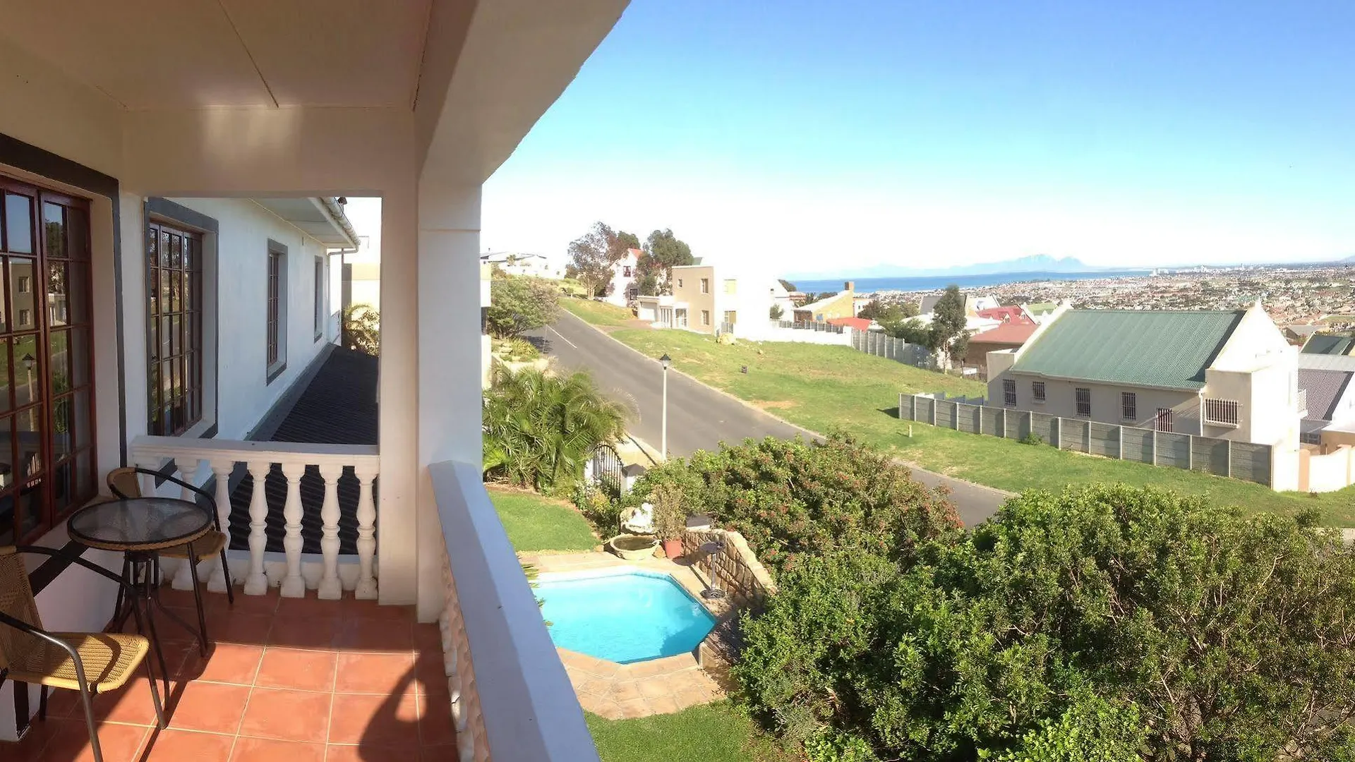 Helderberg Guesthouse Gordons Bay